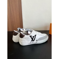 Louis Vuitton Low Shoes